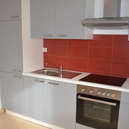 Apartment Thea *