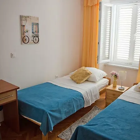 Apartman Thea Zára